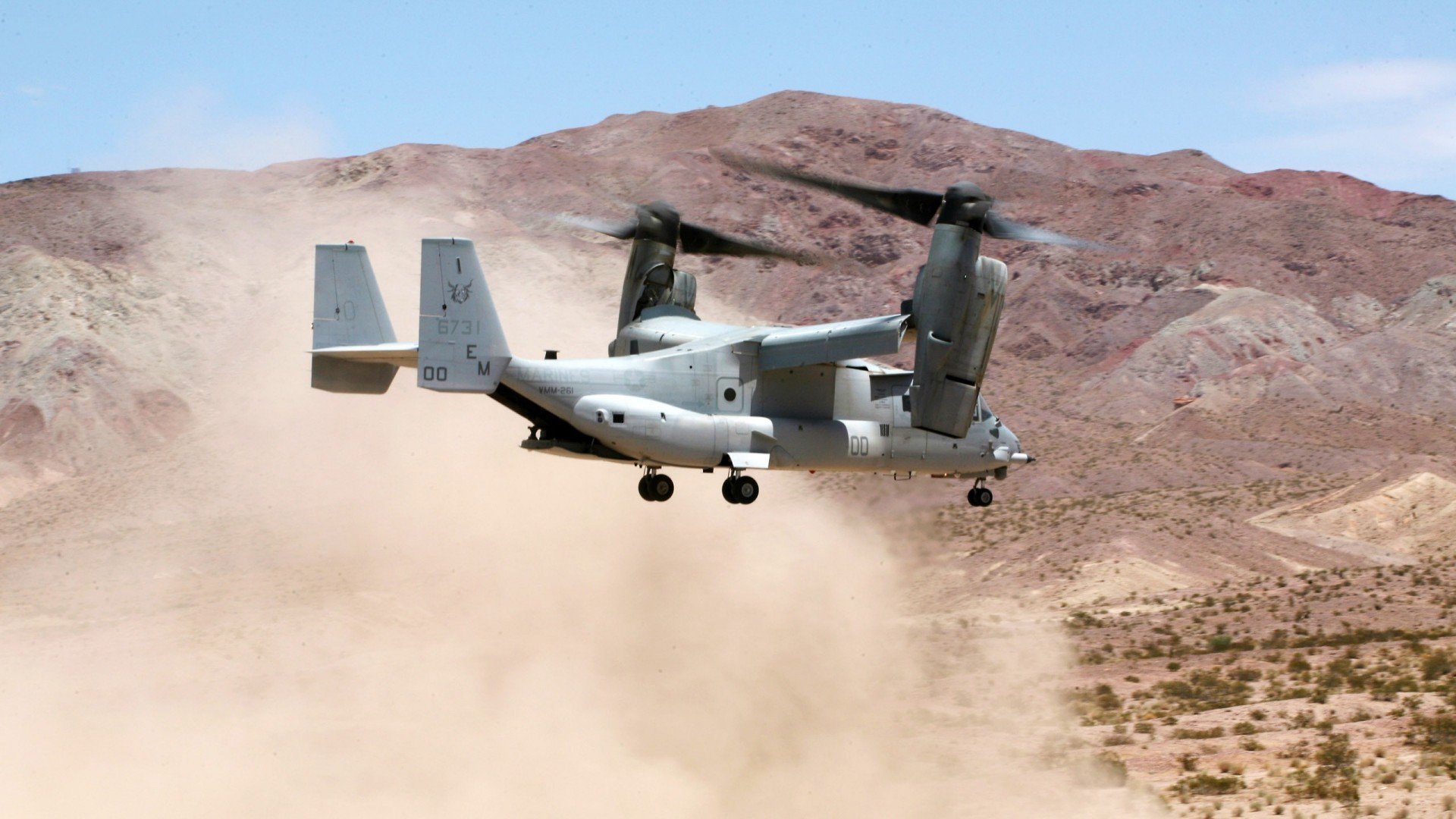 “豪车飙扬:性能至上的速度盛宴”,超级豪车