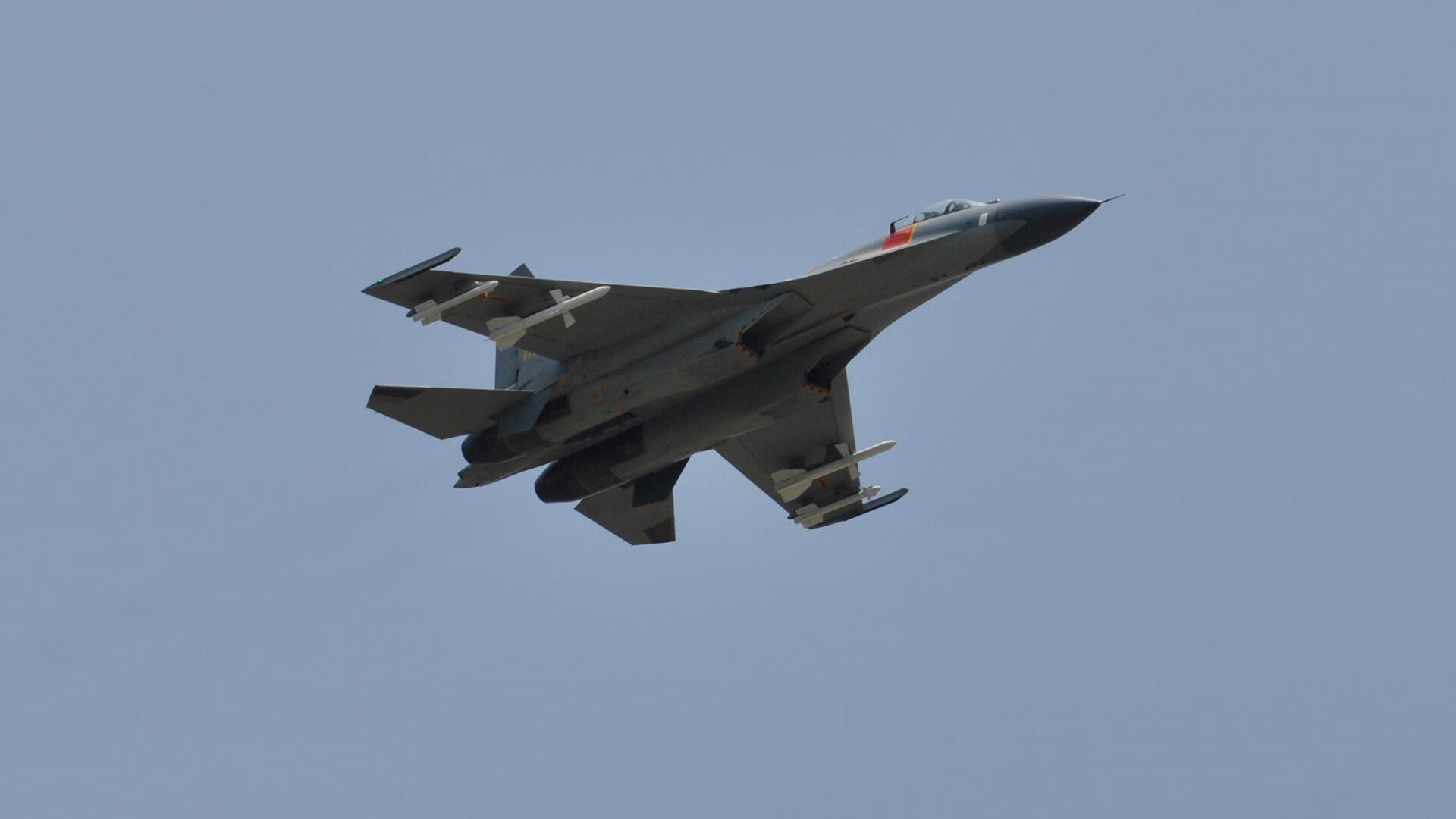 《电竞主播明星光环:从游戏到广告代言》,电竞主播kh