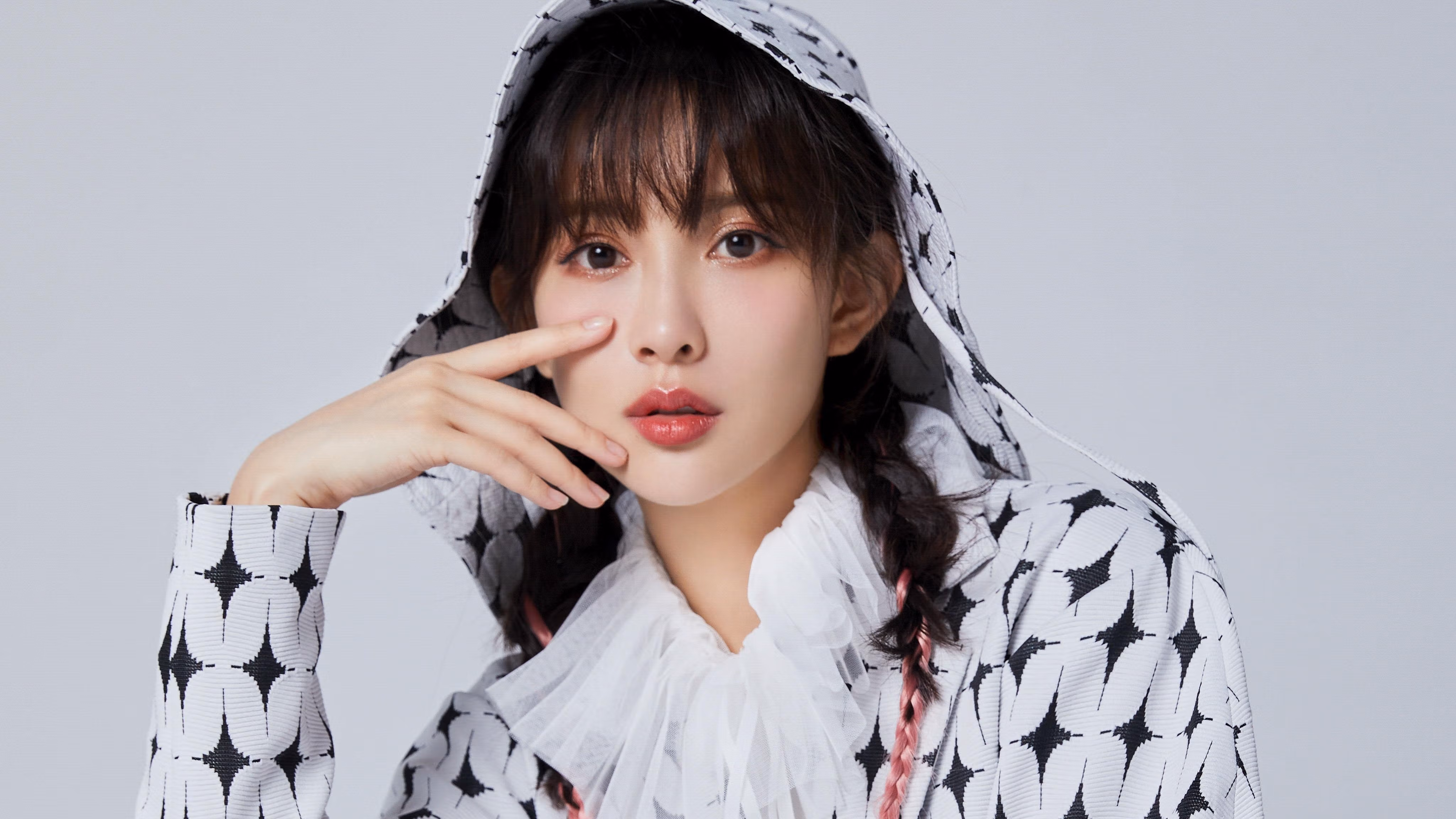 开云·体育官网-法甲高潮：里尔客场逼平巴黎，争冠格局变得更加激烈，法甲里尔转会