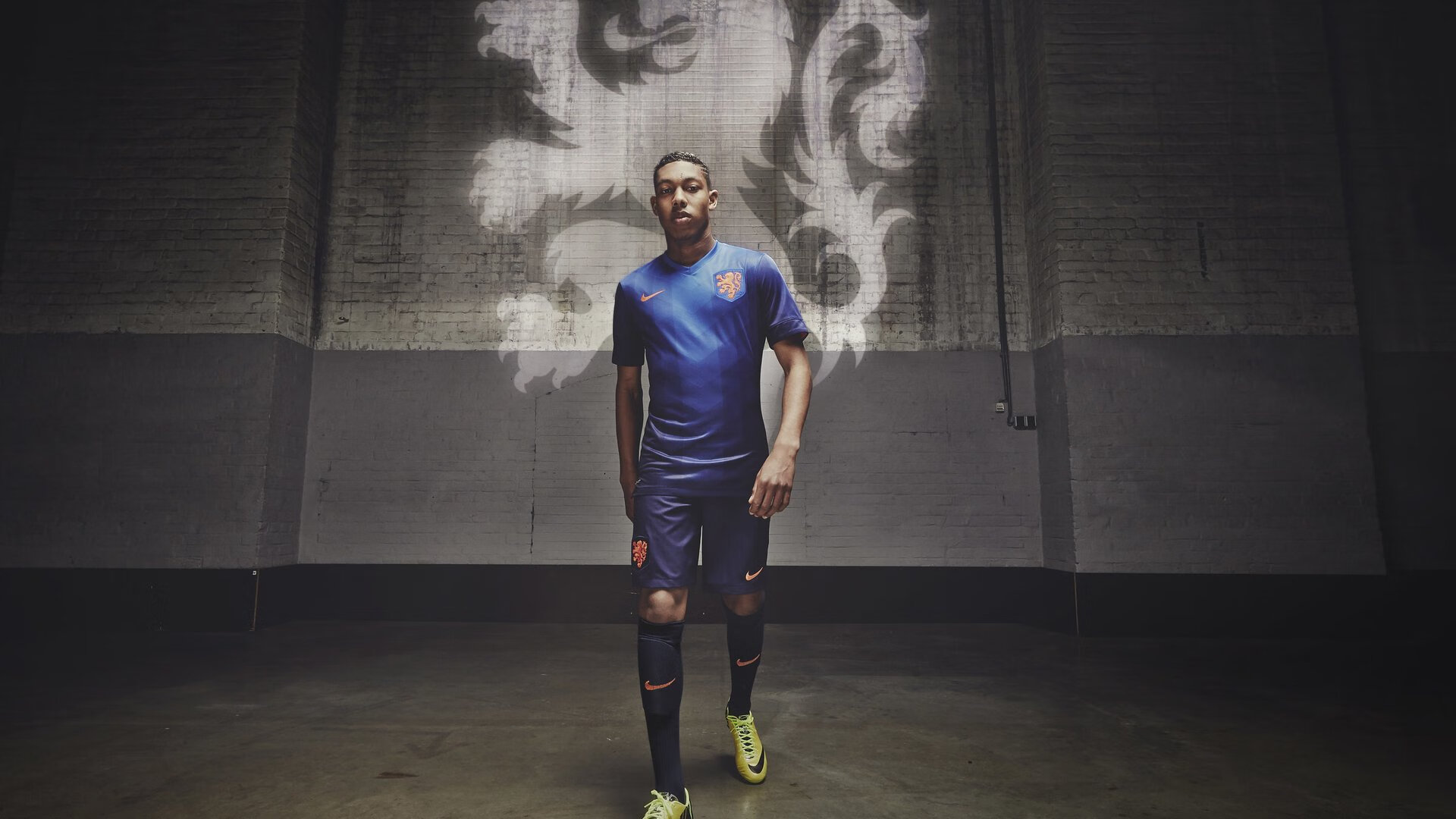 kaiyun.com-特色足球教育课程走入农村，普及基层足球运动，农村校园足球课题研究